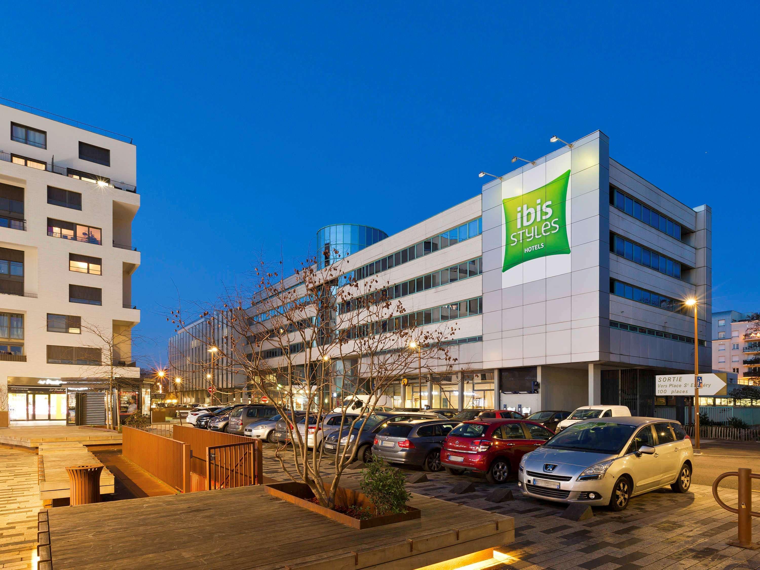 Ibis Styles Massy Opera Hotel Luaran gambar